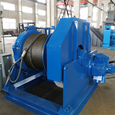 Dizel ile çalışan hidrolik vinç demirleme çapa vinç geminin güvertesinde